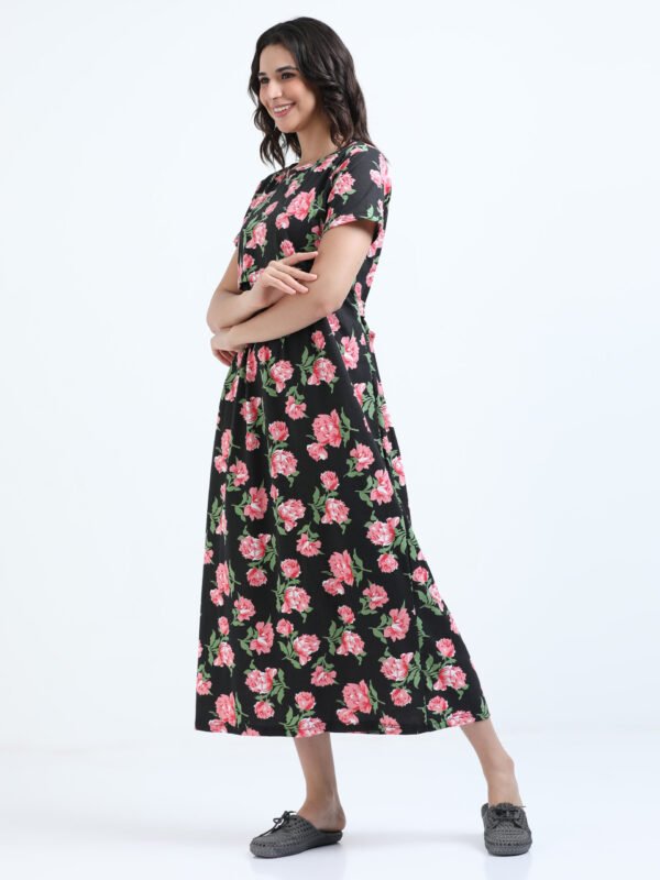 Elegant Black with Rose Floral Zipless Nursing Dress – Designed for Modern Moms