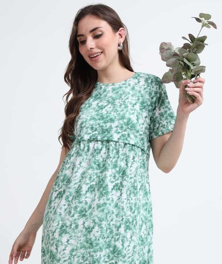 Green Leaf Print Zipless Maternity & Nursing Maxi Dress – Comfortable Feeding Wear for Moms