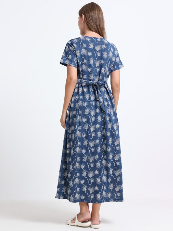 Women’s Zipless Feeding Blue Leaf Print Nighty